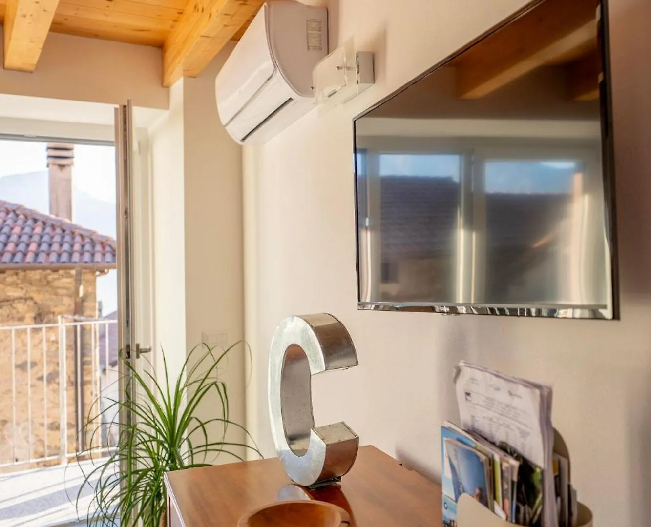 Apartment Delfina Home Terrazzo 013239-Cni-00132 Vercana Italy